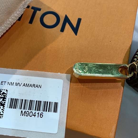 EUC Louis Vuitton Amarante Patent Leather Wallet - Picture 7 of 7